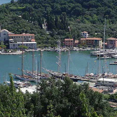 Ferrando Norma's House, * Le Grazie (Liguria)